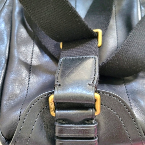 Coach Sling Bag - Picture 8 of 12